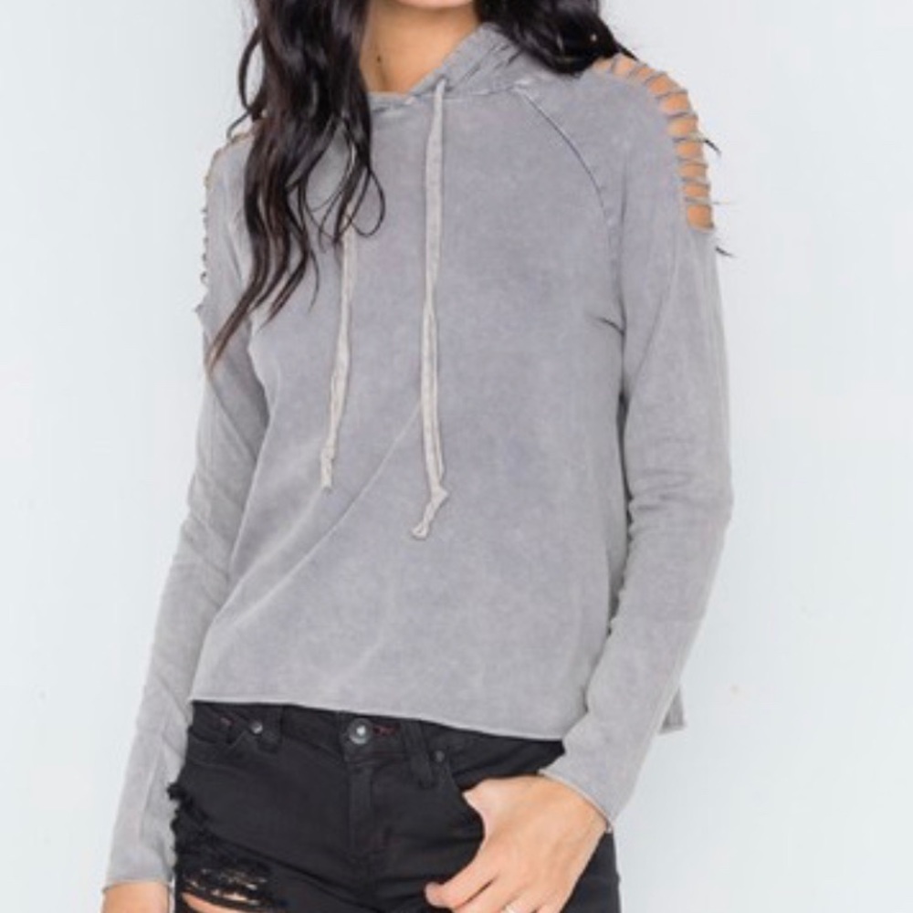 Gilded Intent Cut Shoulders Lightweight Pullover